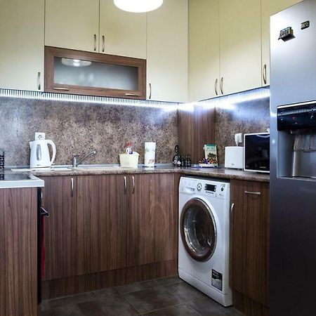 Danny House Apartment Veliko Turnovo Bagian luar foto